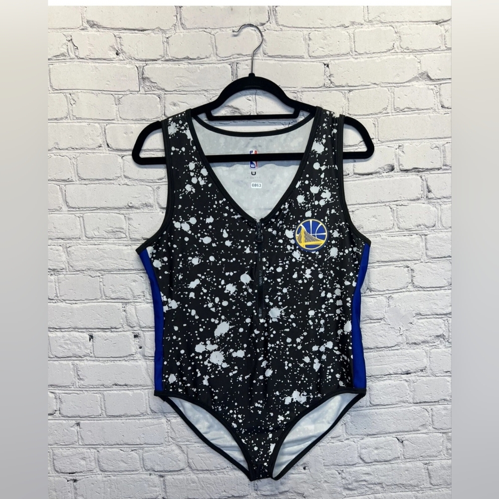 NBA Golden State Warriors Women’s Bodysuit | Size XL | Black White Splatter Zip